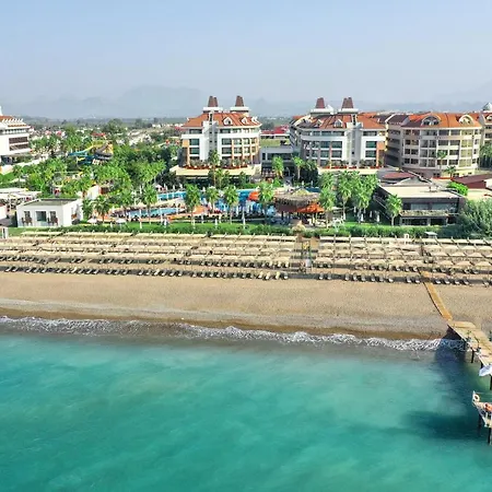 شيروود دريمز منتجع 5*